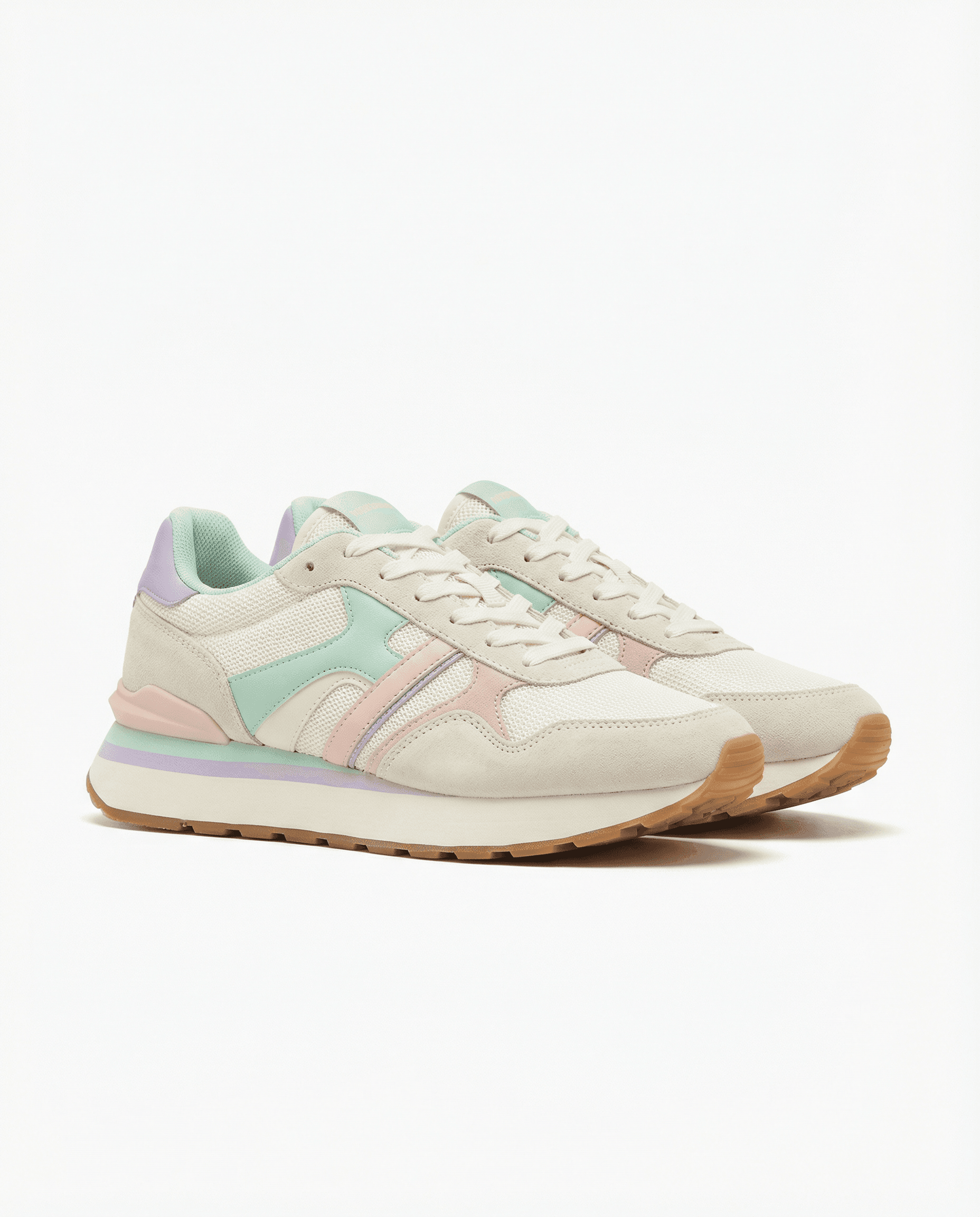 Zapatillas Retro Femeninas - Ghost Box - Curated fashion piece from VESTIER